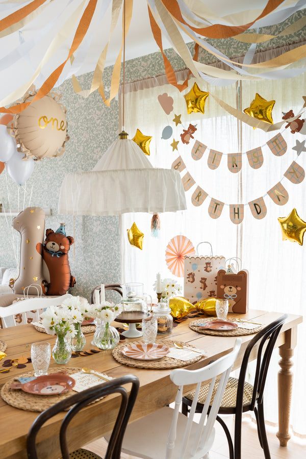 Teddys erster Geburtstag
